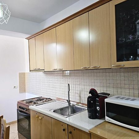 Diana'S Apartment Берат Екстер'єр фото